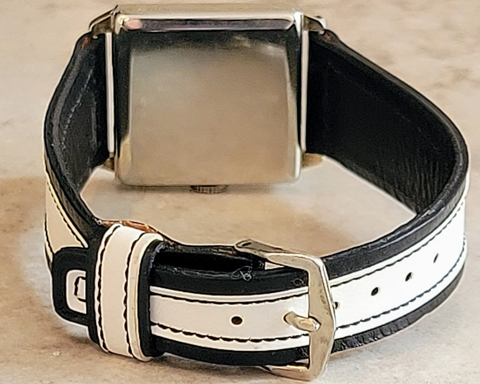 1930's CYMA Art Deco Wristwatch 15 Jewels Ref. 038 Swiss Made