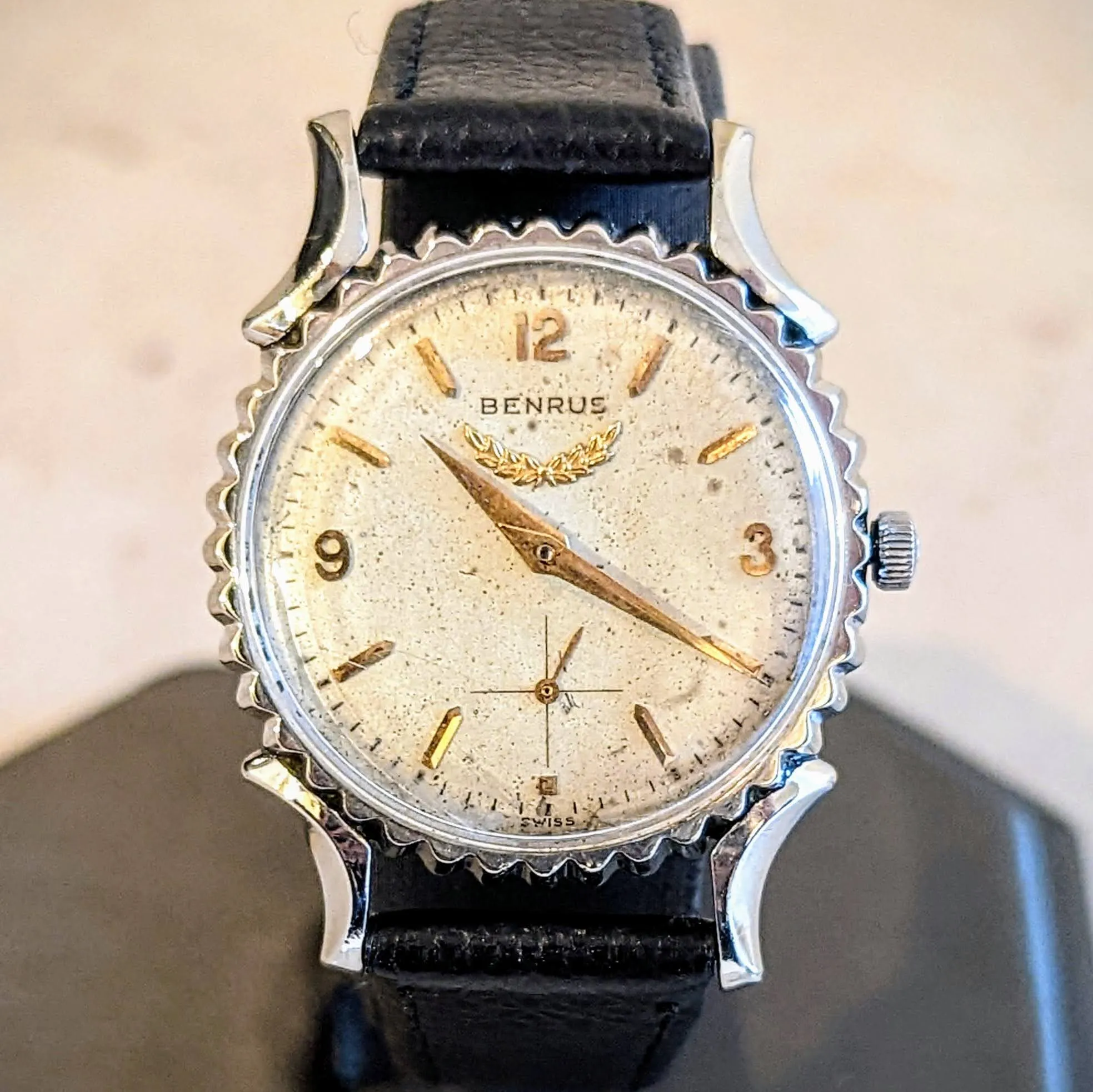 1940's BENRUS Bottle Cap Watch Model BB 14 Swiss Wristwatch 10K GF
