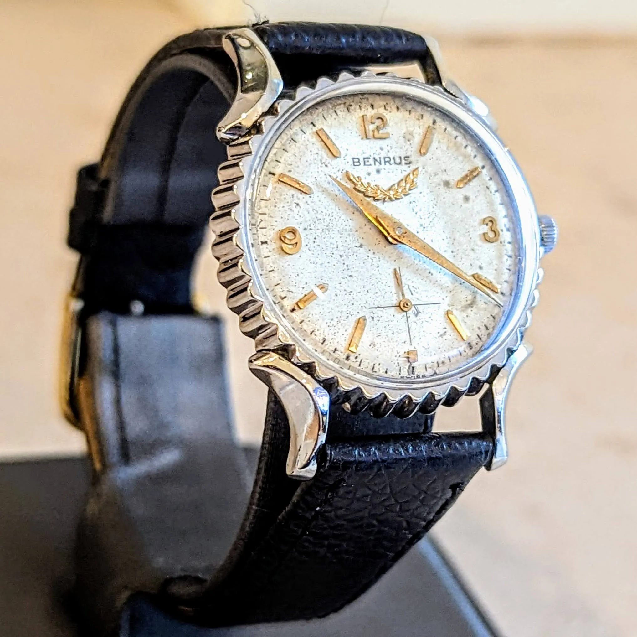 1940's BENRUS Bottle Cap Watch Model BB 14 Swiss Wristwatch 10K GF