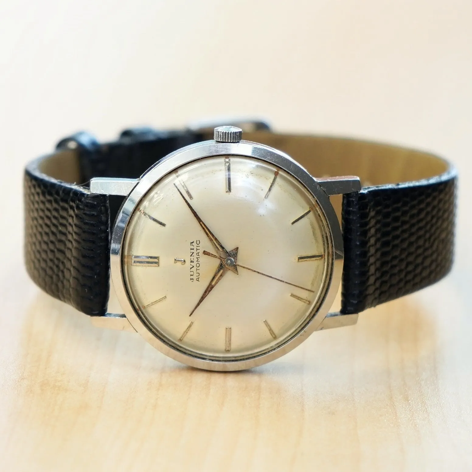 1950's JUVENIA Automatic Watch Waterproof Swiss Made Vintage Wristwatch