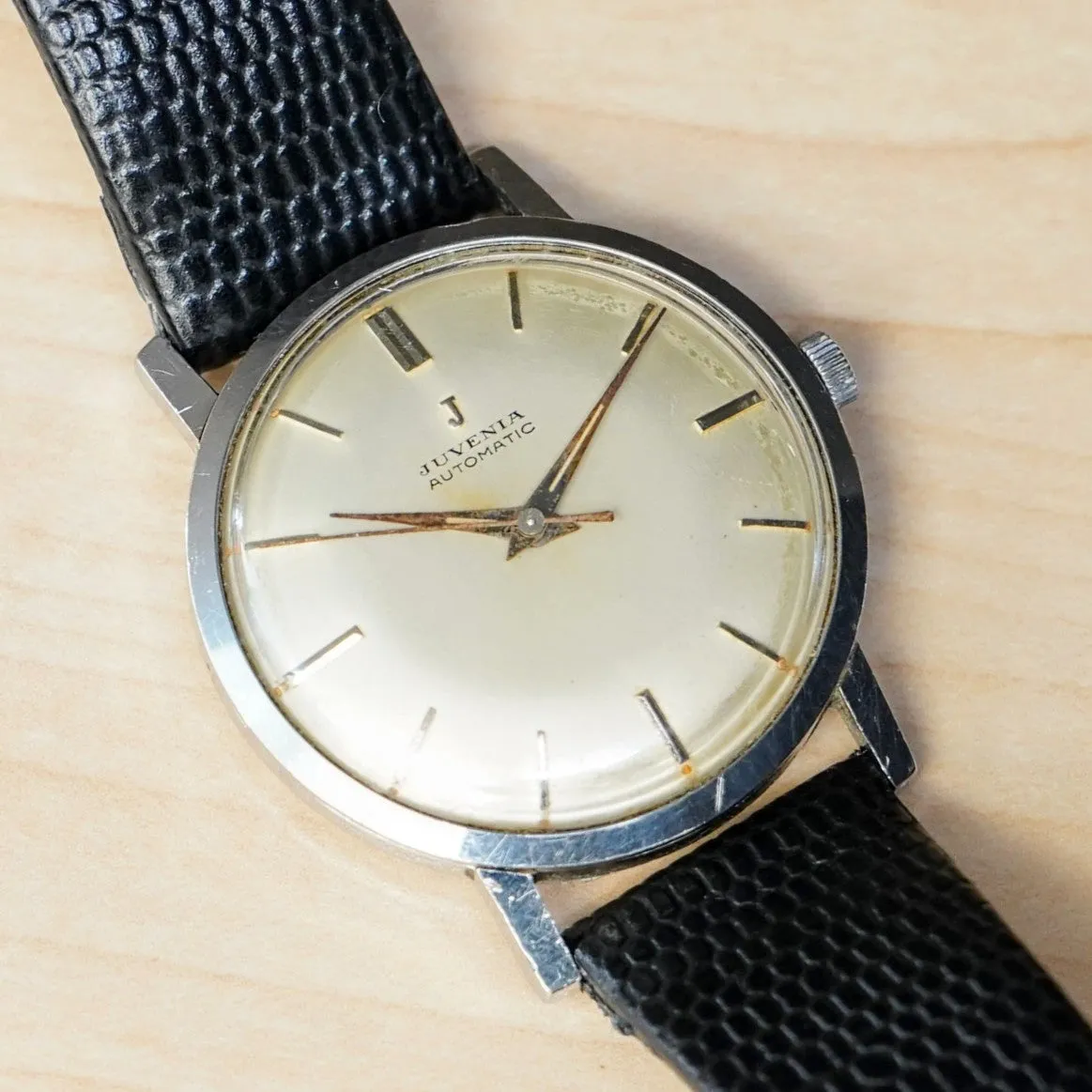 1950's JUVENIA Automatic Watch Waterproof Swiss Made Vintage Wristwatch