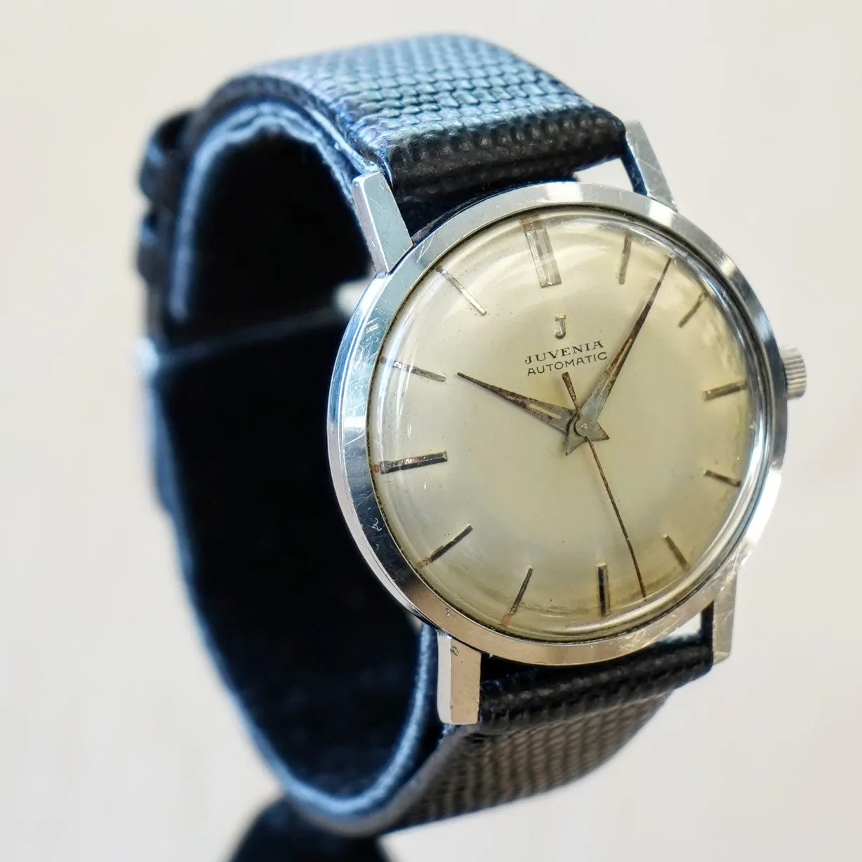 1950's JUVENIA Automatic Watch Waterproof Swiss Made Vintage Wristwatch