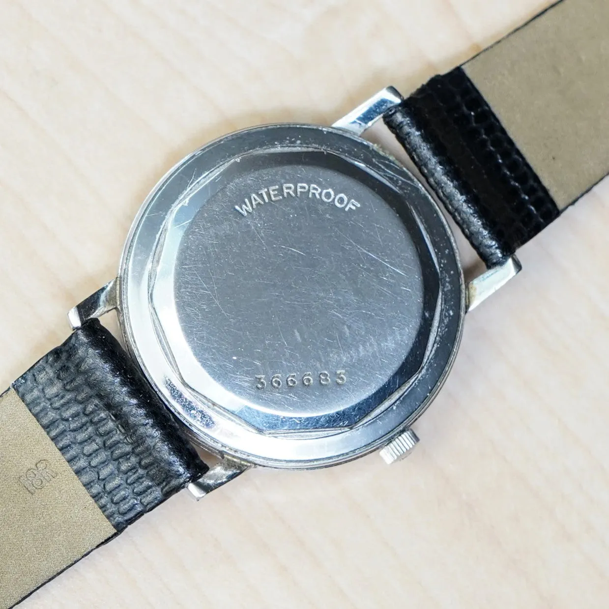 1950's JUVENIA Automatic Watch Waterproof Swiss Made Vintage Wristwatch