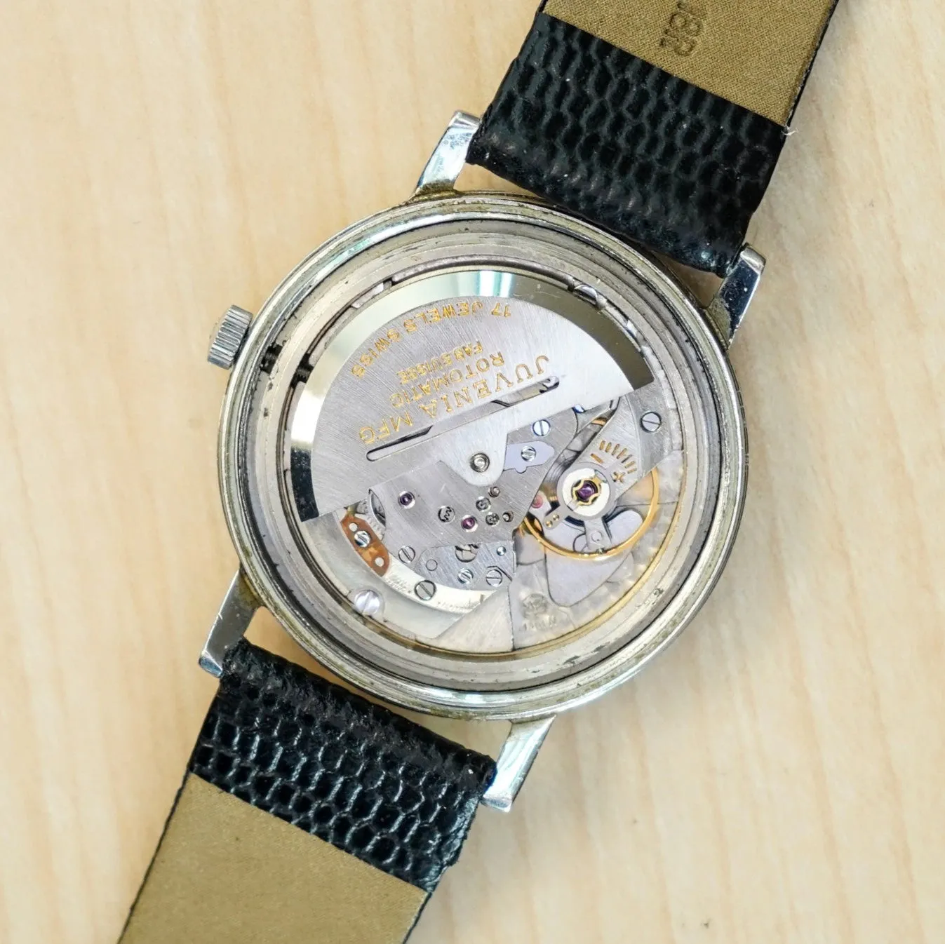1950's JUVENIA Automatic Watch Waterproof Swiss Made Vintage Wristwatch