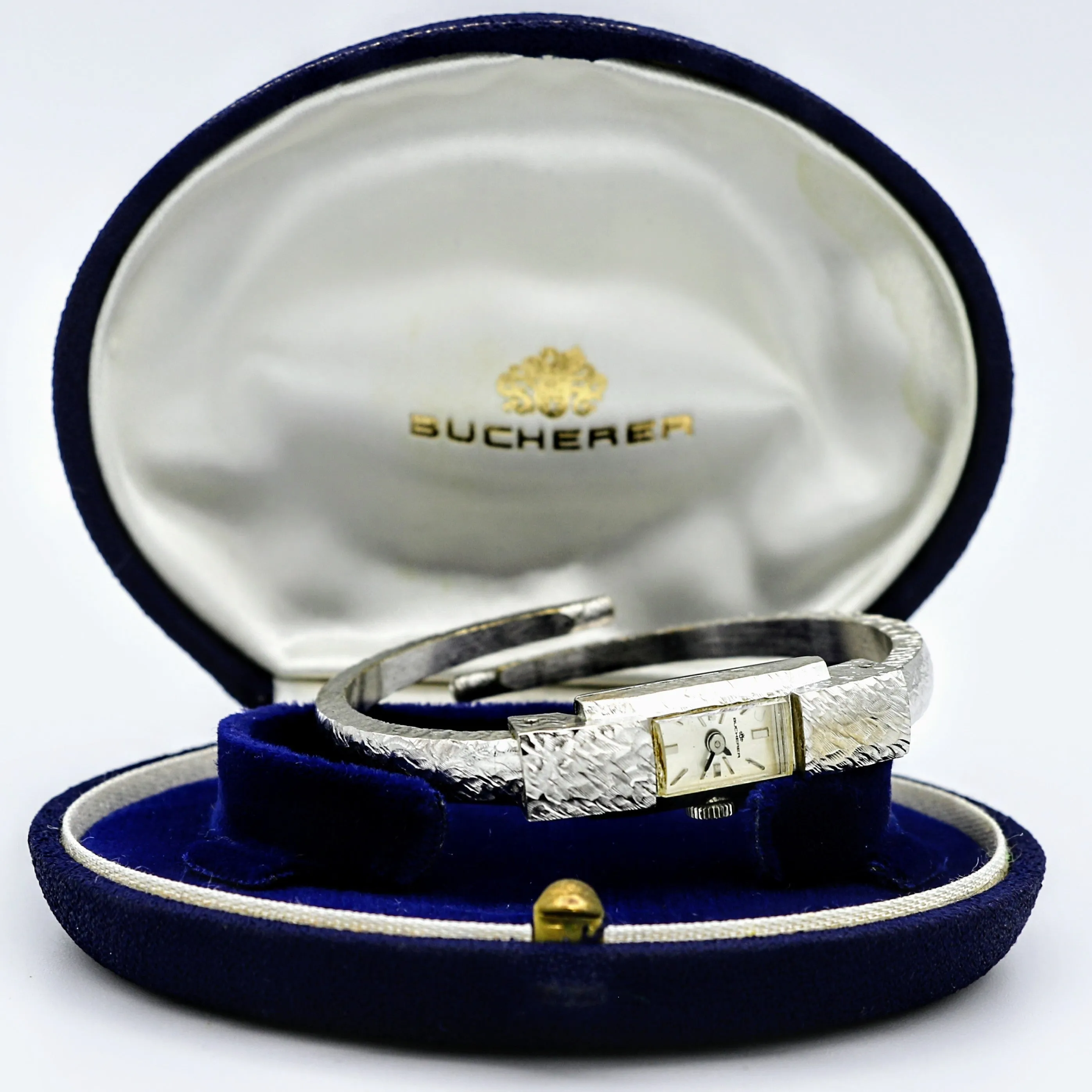 1960s BUCHERER Ladies Vintage Cuff Wristwatch Swiss Movement 59-21, 17J 3 Adjs