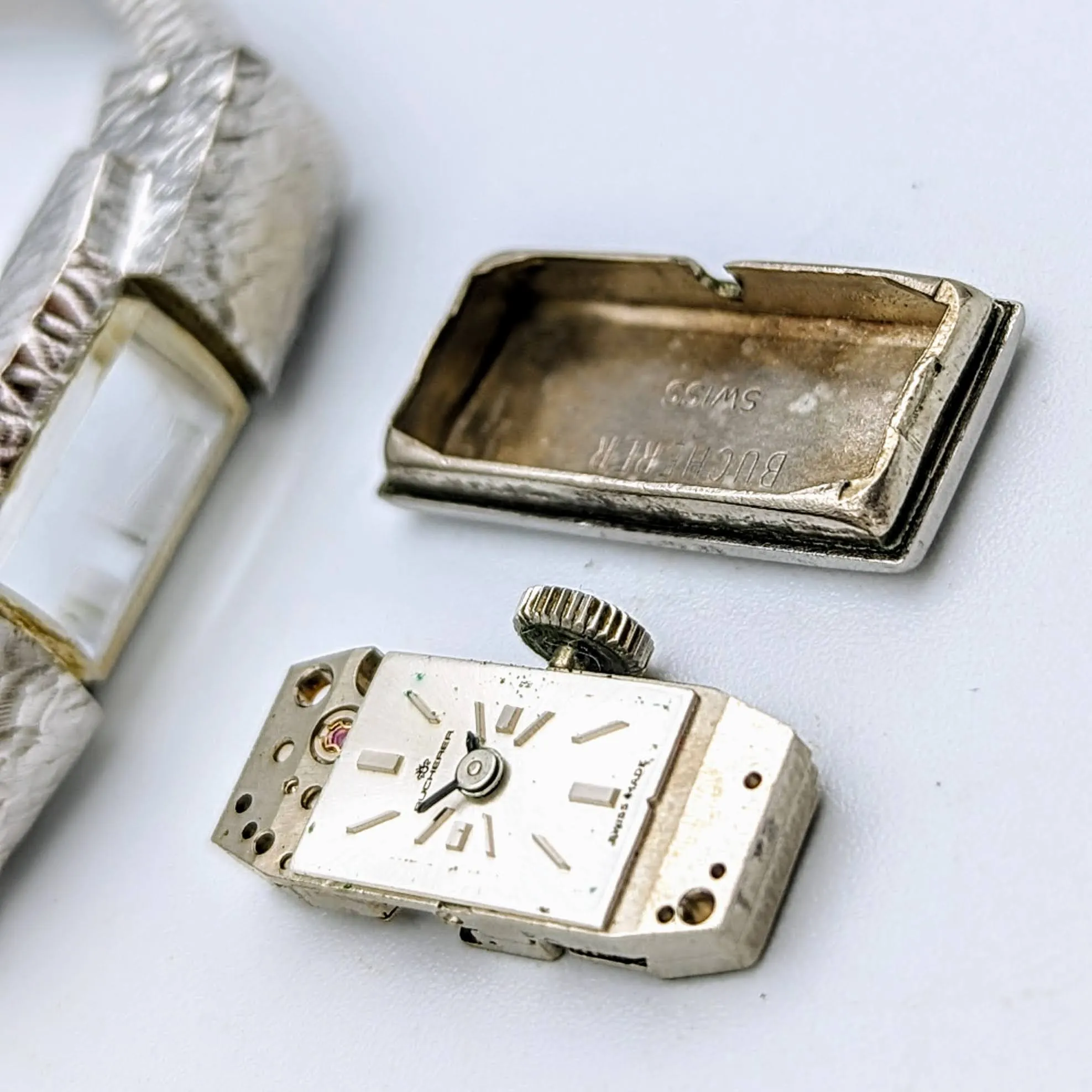 1960s BUCHERER Ladies Vintage Cuff Wristwatch Swiss Movement 59-21, 17J 3 Adjs