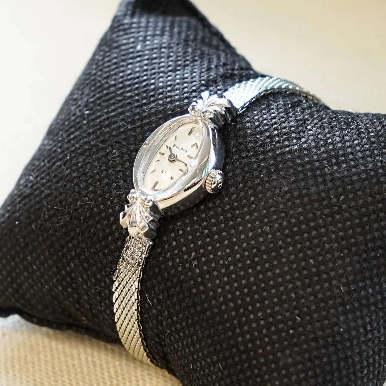 1968 BULOVA 23 Jewels Ladies Cocktail Watch Cal. 5AT 10K GF Mesh Bracelet Wristwatch
