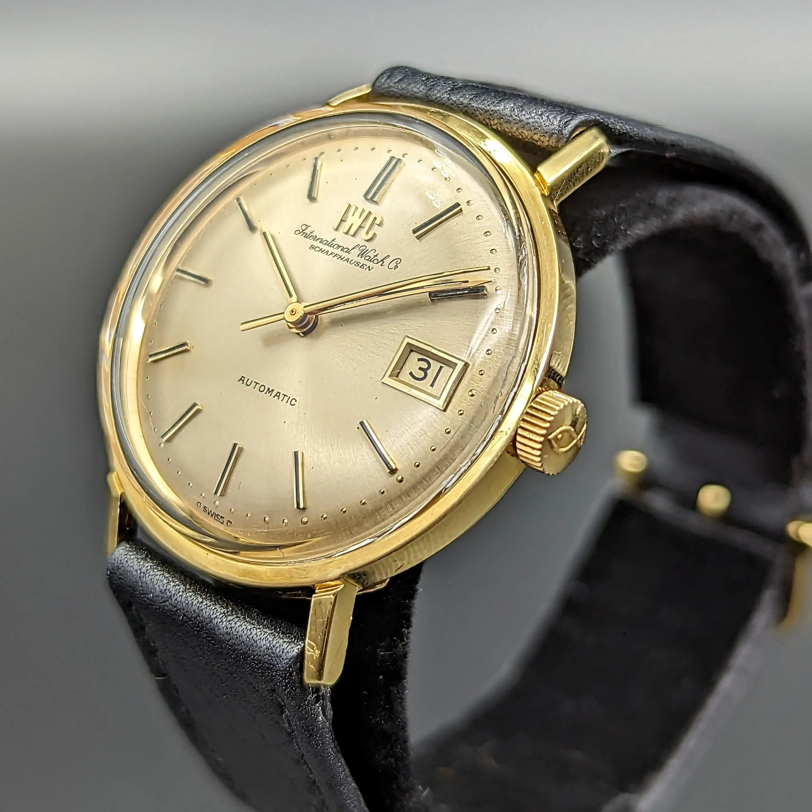 1973 International Watch Company Reference 1818 Cal 8541B 25J 18K Solid Gold