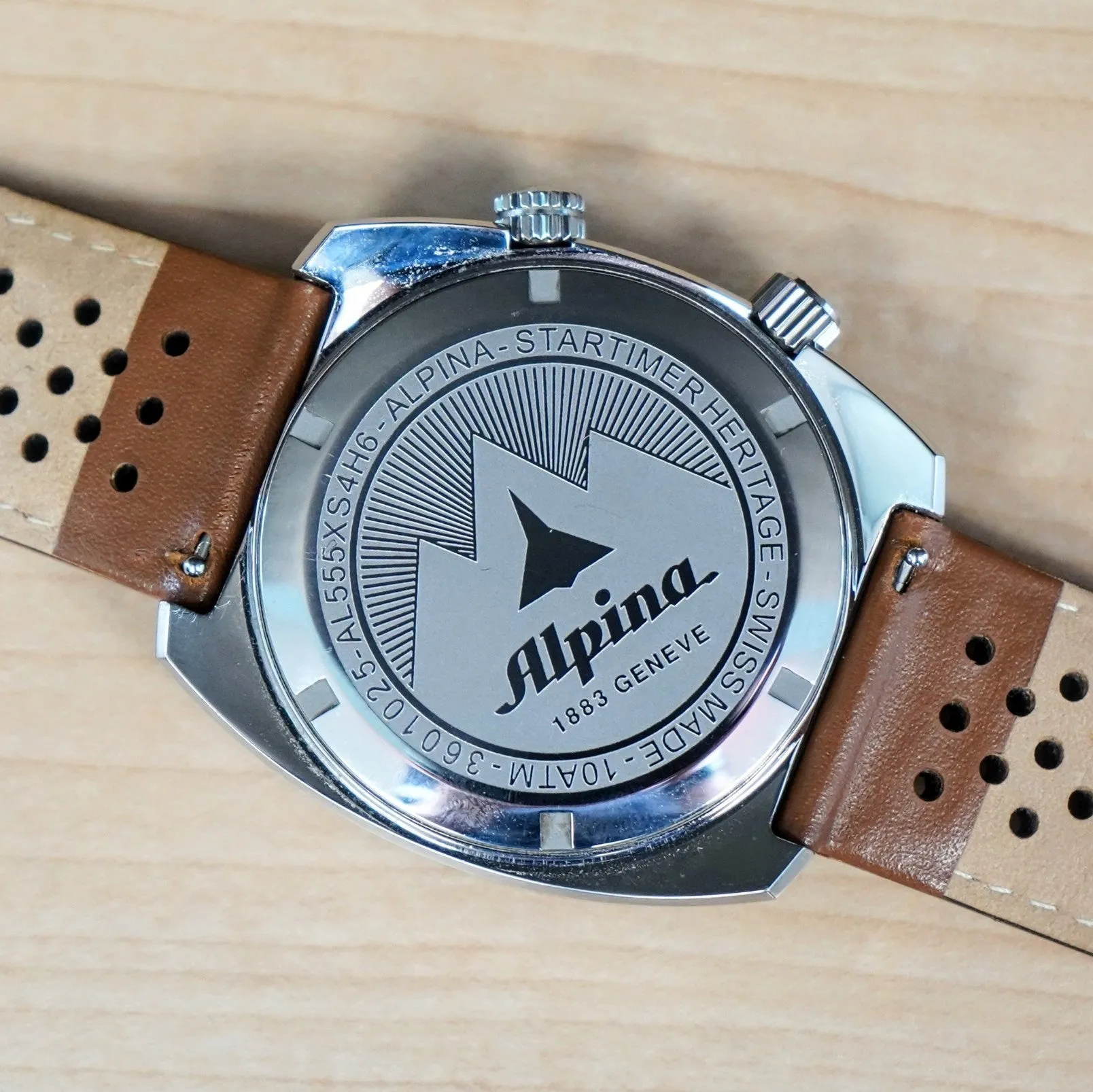 ALPINA Startimer Pilot Heritage GMT Watch AL-555XS4H6 Swiss Automatic Wristwatch