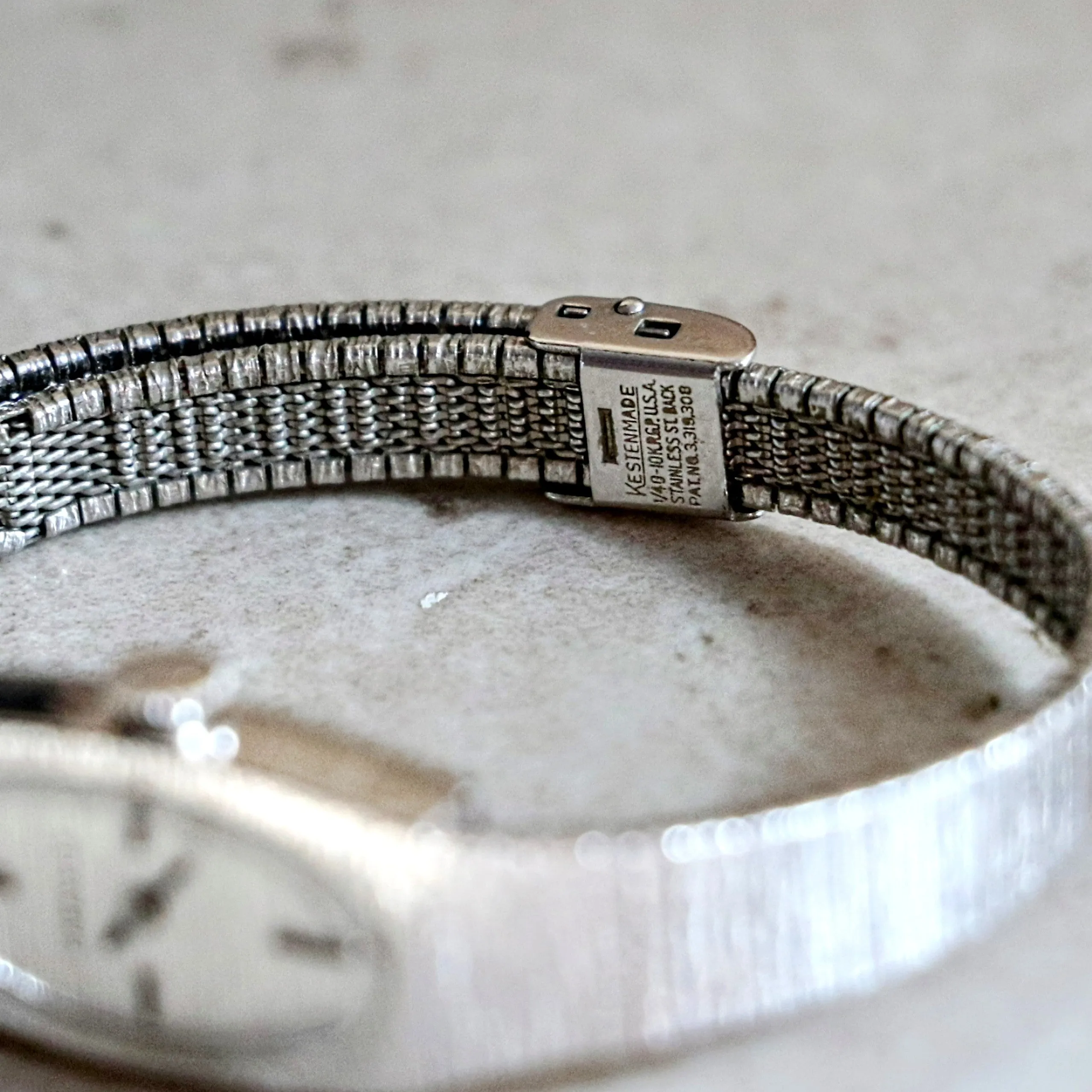 Beautiful! CARAVELLE Ladies Wristwatch 17 Jewels Cal. FEF 6630 Vintage Watch