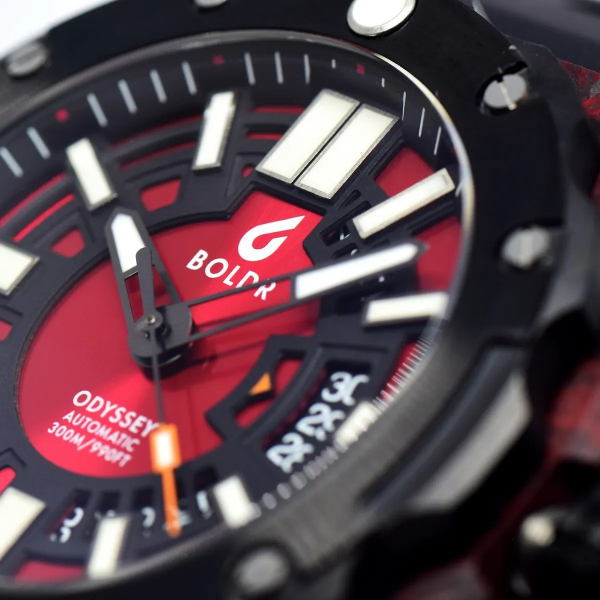 BOLDR Odyssey Carbon Red