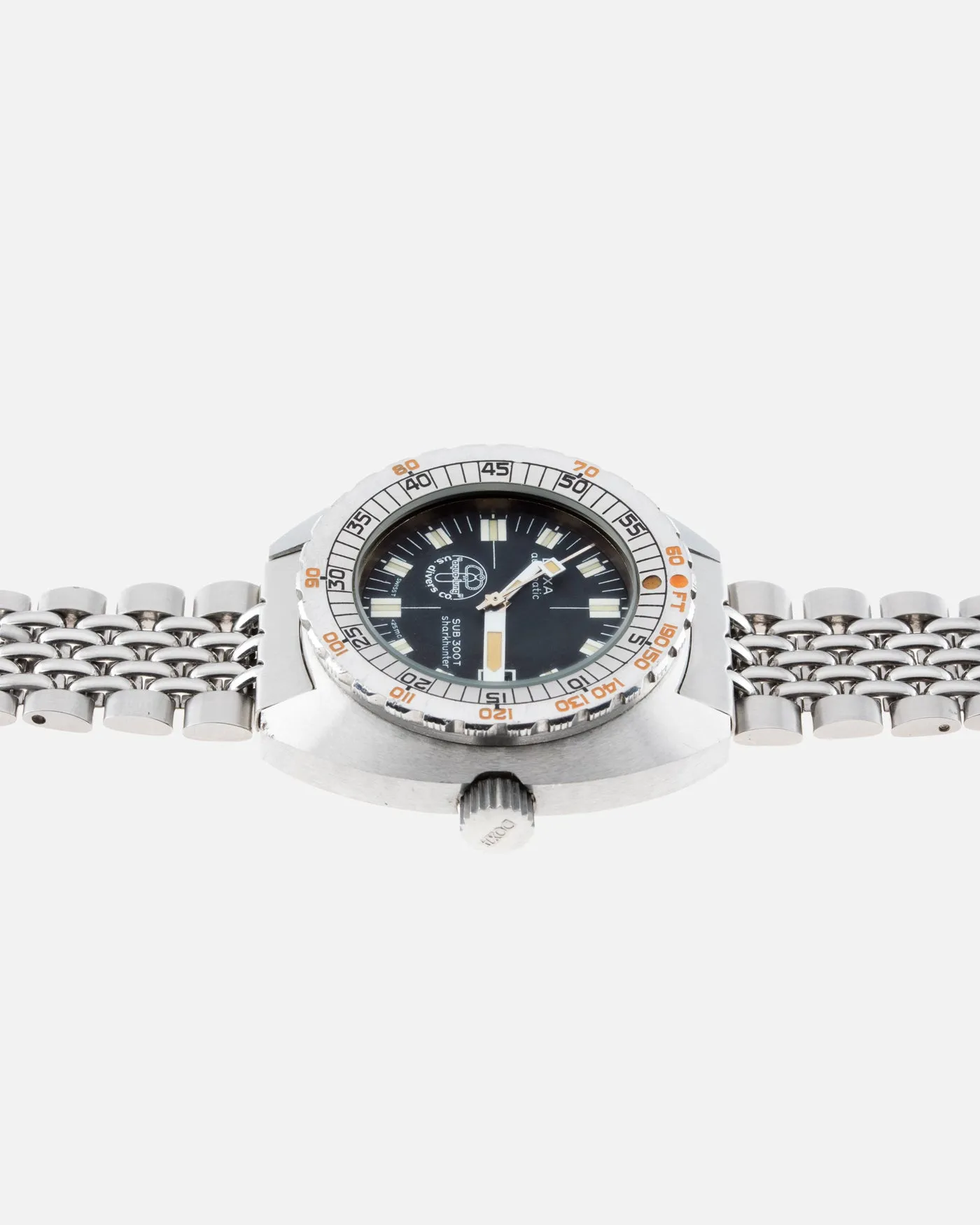 Doxa Sub 300T Sharkhunter Aqua Lung