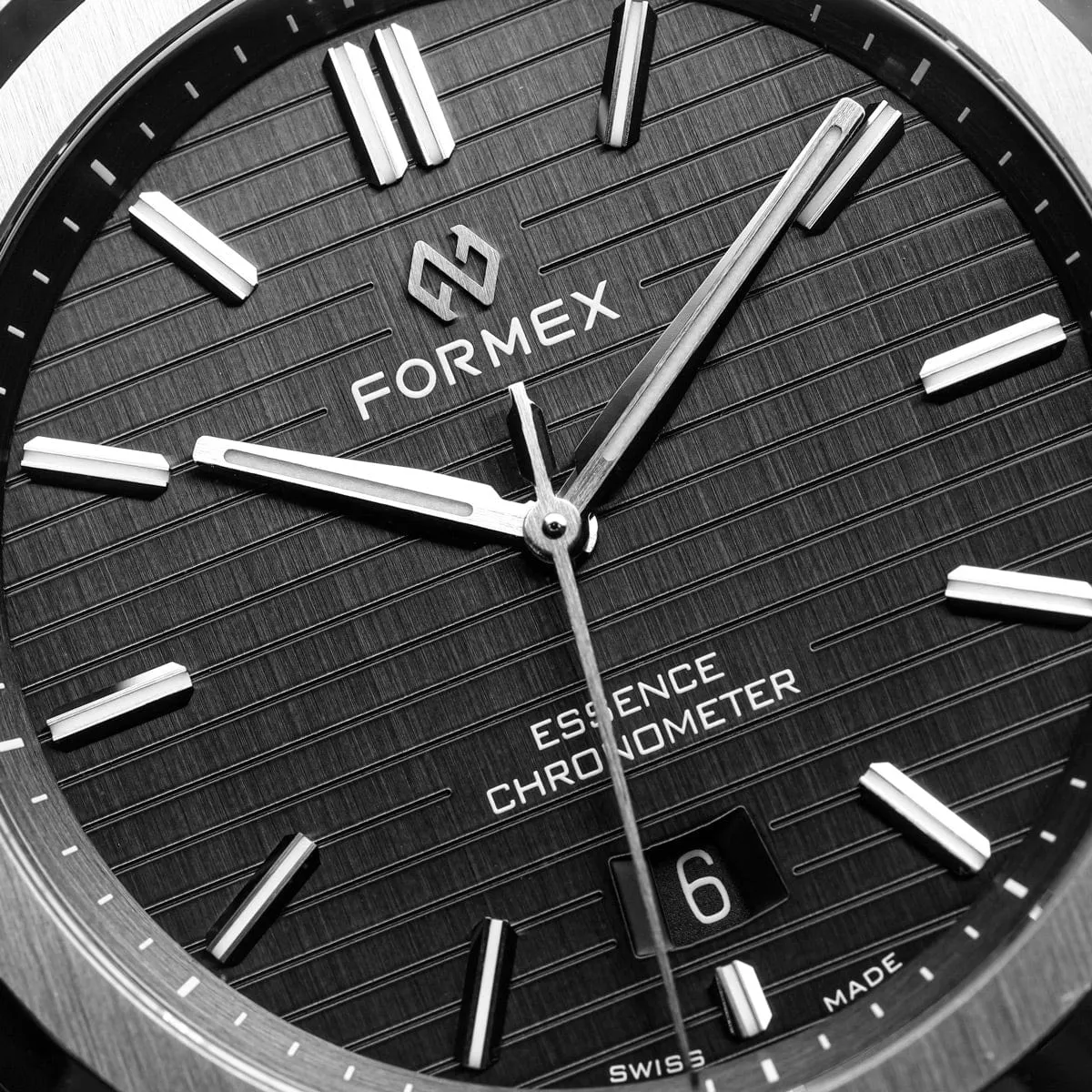 FORMEX Essence 43 Automatic Chronometer - Black