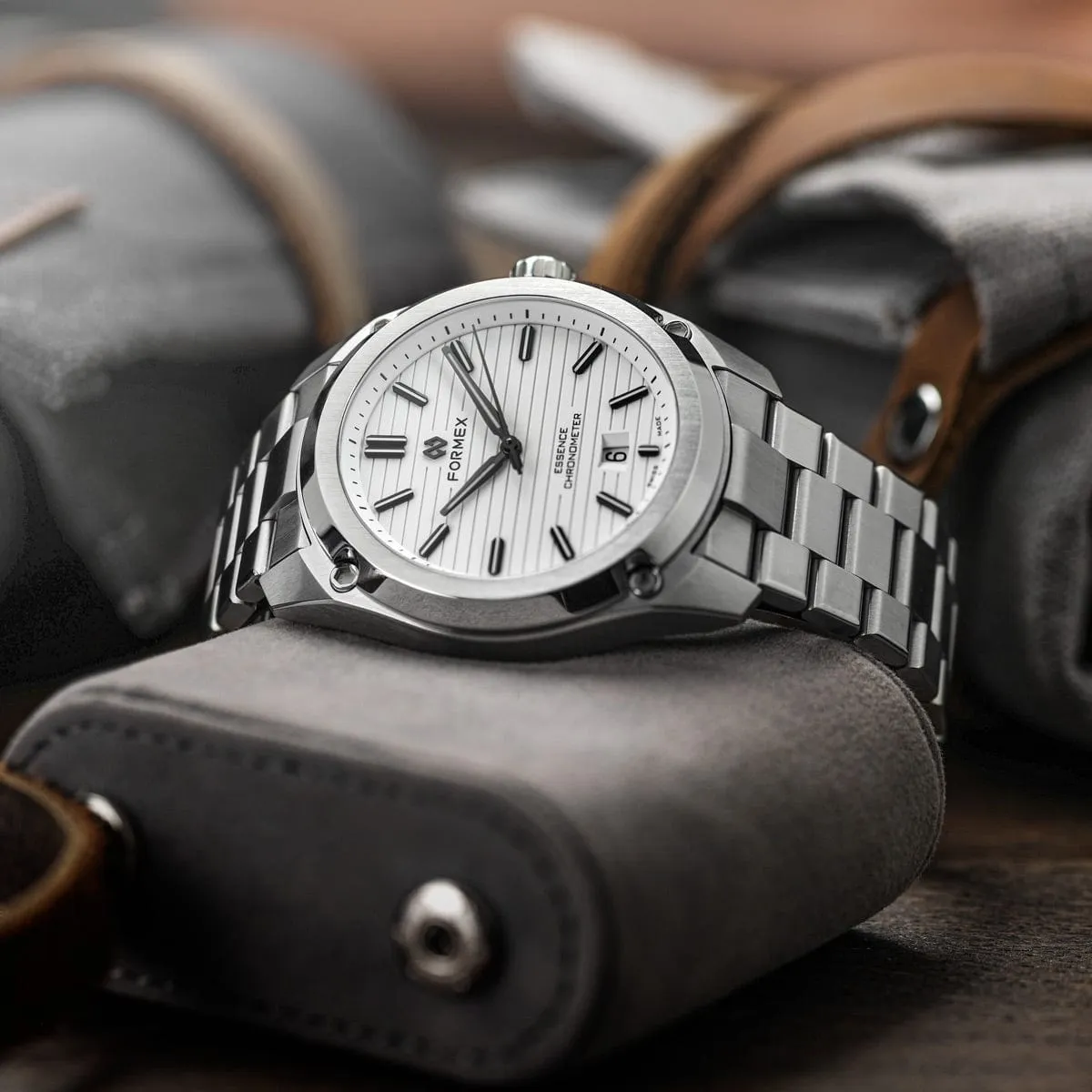 FORMEX Essence 43 Automatic Chronometer - Green