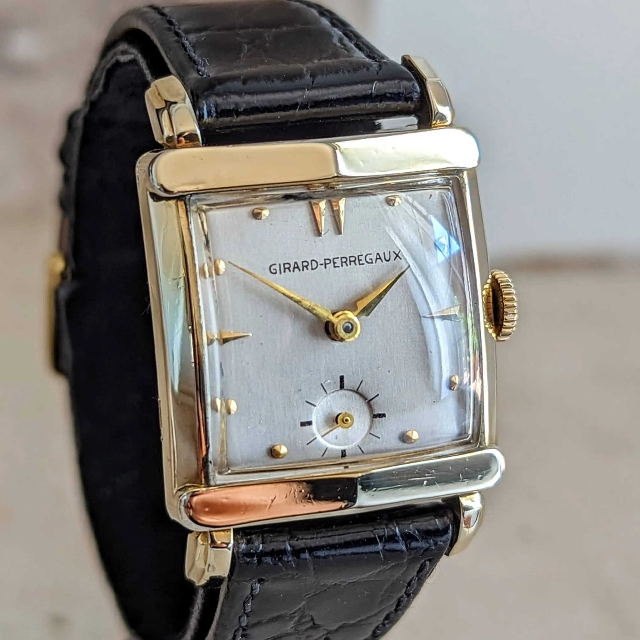 GIRARD-PERREGAUX Wristwatch 17 Jewels Swiss Made Watch Cal. PESEUX 05