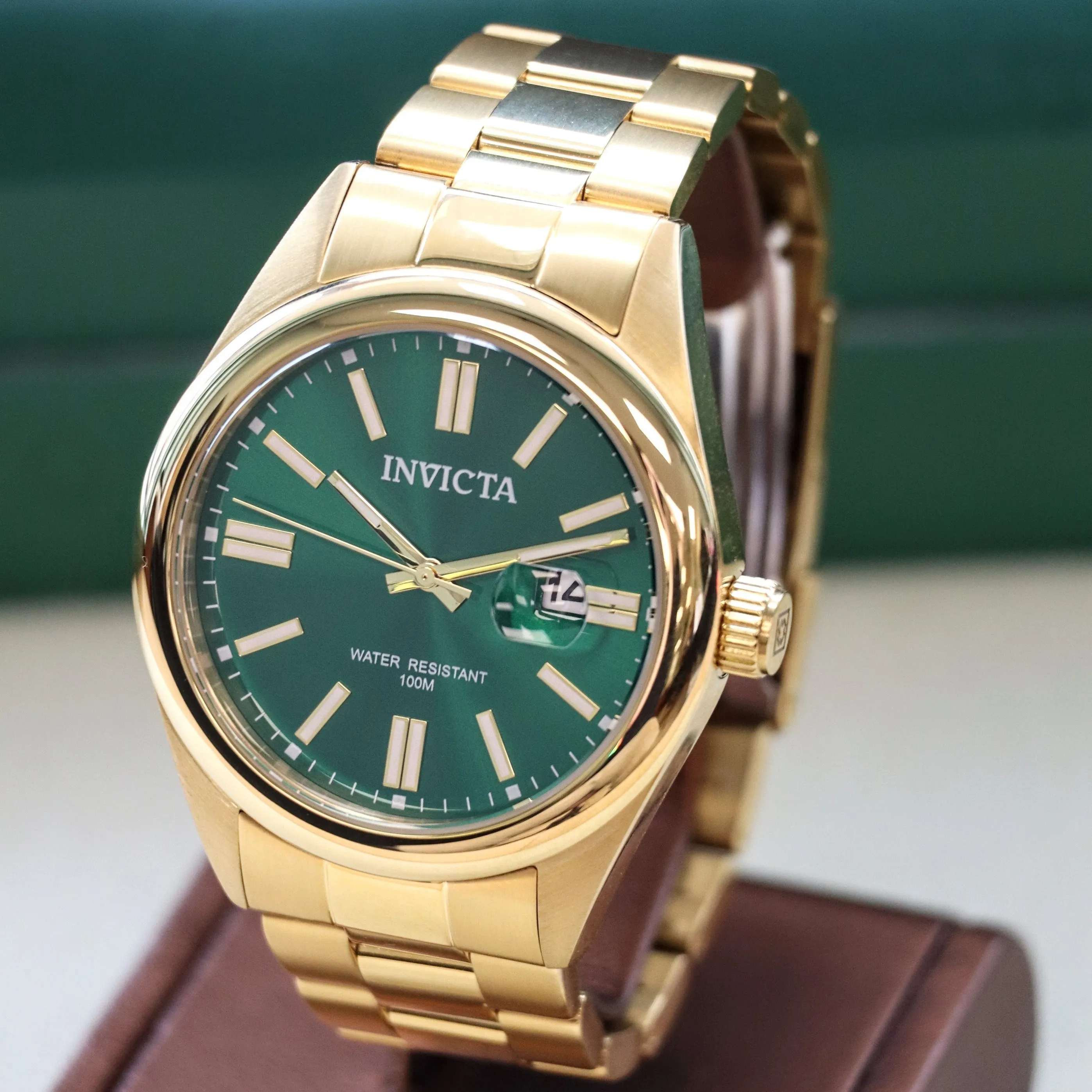 INVICTA Pro Diver Men's Watch Quartz Green Dial ALL S.S. Wristwatch Ref. 38464 - ALL Original!