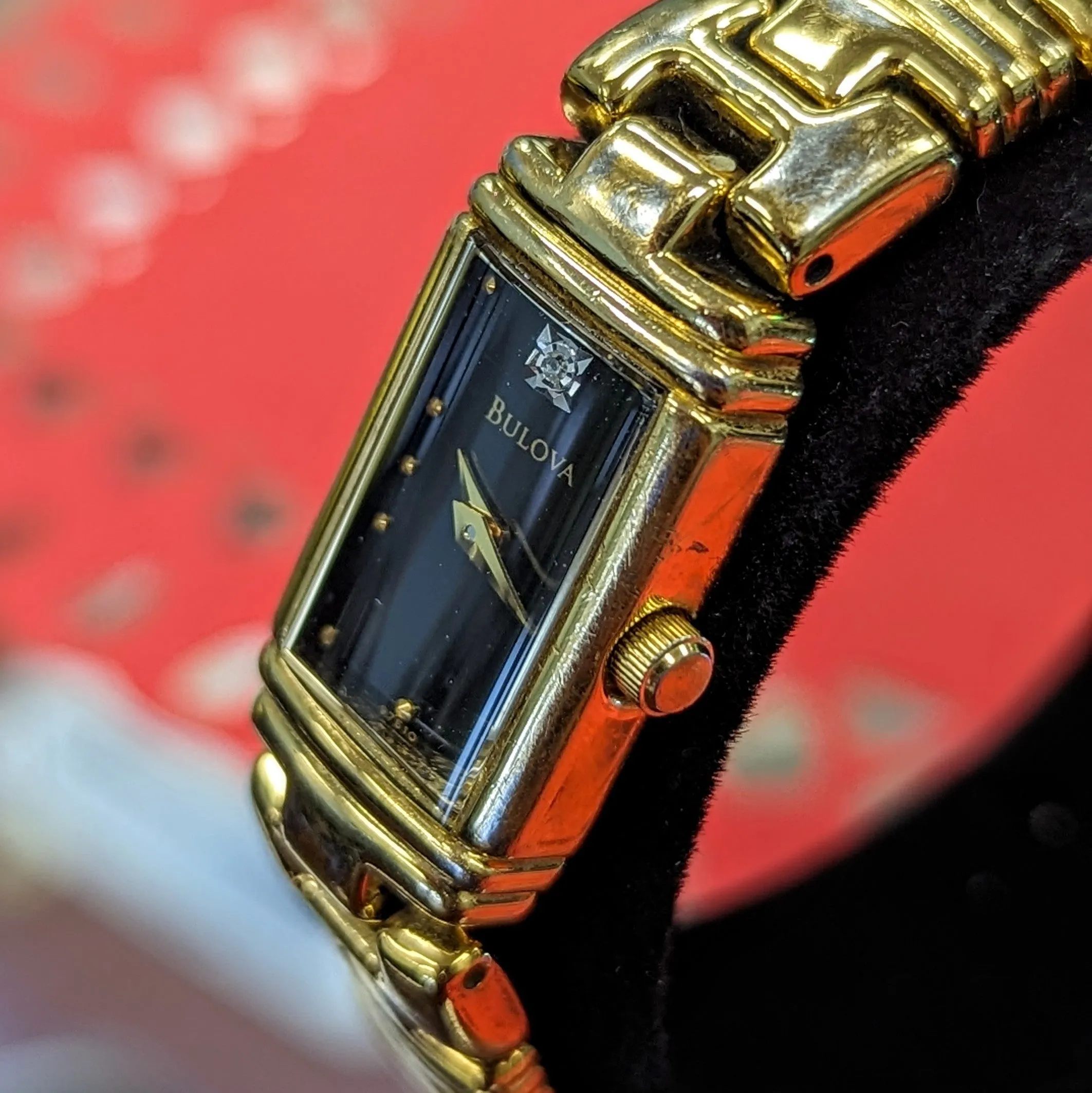 Ladies Bulova Watch Diamond Dial Quartz Wristwatch