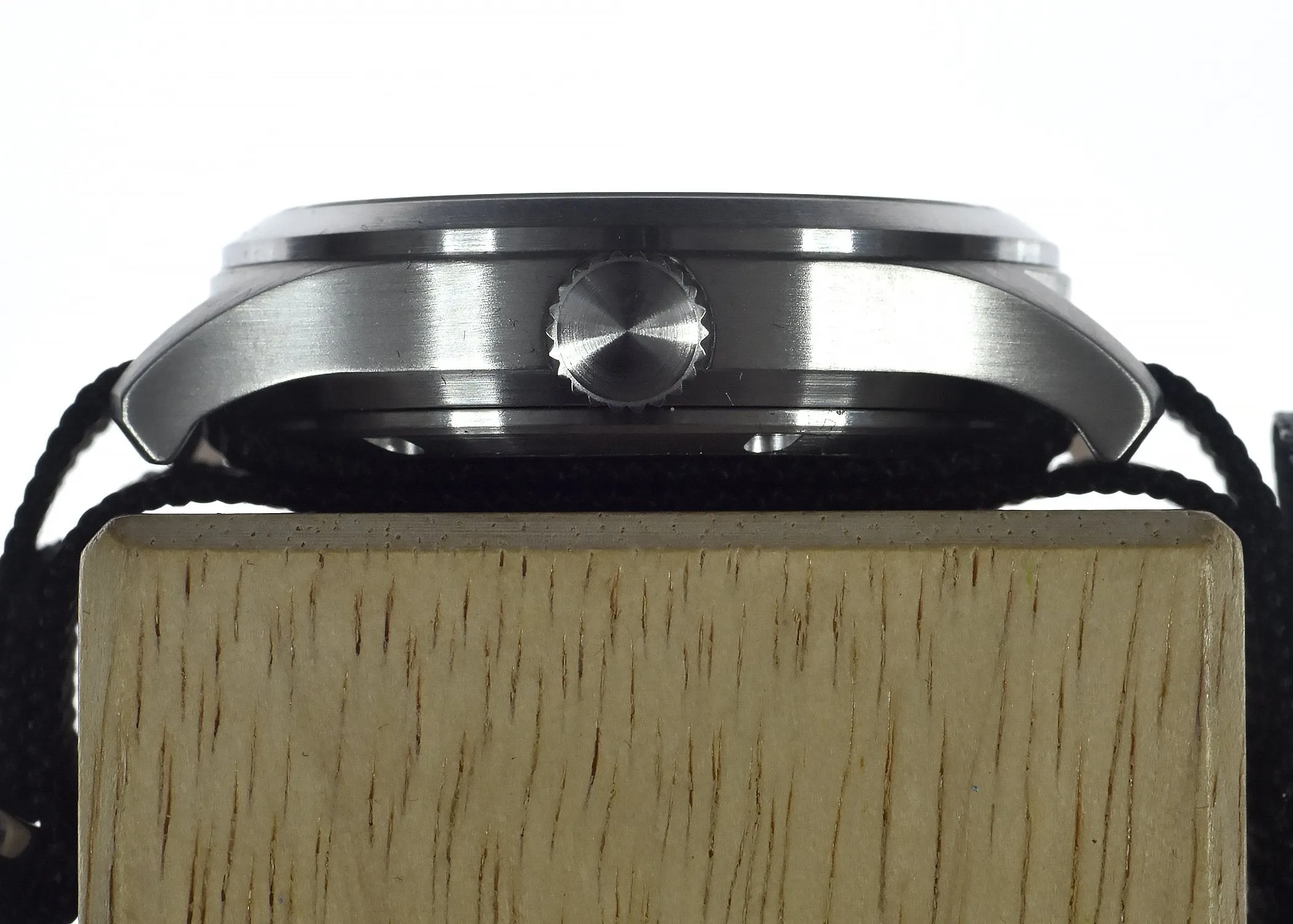 MWC Mk III Stainless Steel 1950's Pattern 100m Water Resistant Automatic Military Watch with Sapphire Crystal (1979 Remake)