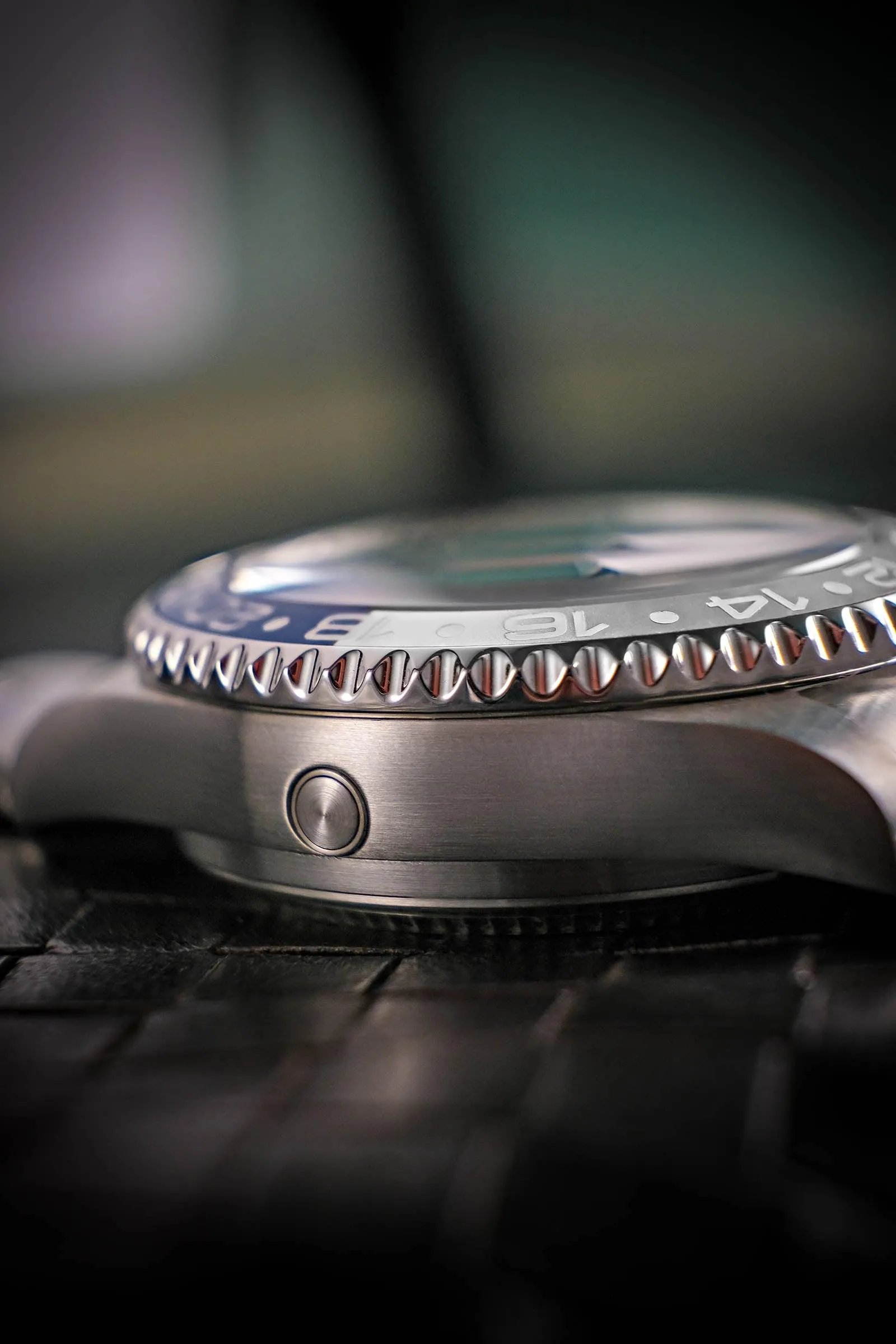 Oceaneva Automatic GMT Watch - Deep Marine Explorer Diver Watch