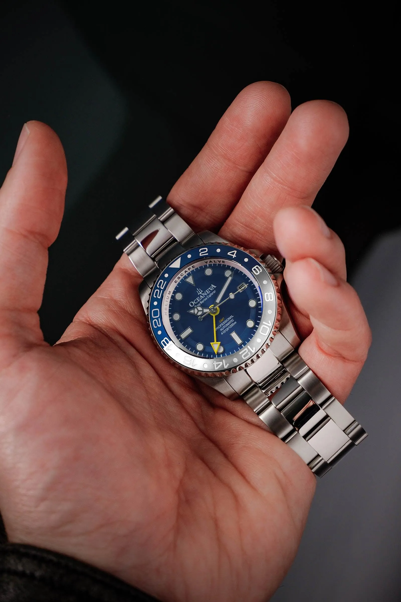 Oceaneva Automatic GMT Watch - Deep Marine Explorer Diver Watch
