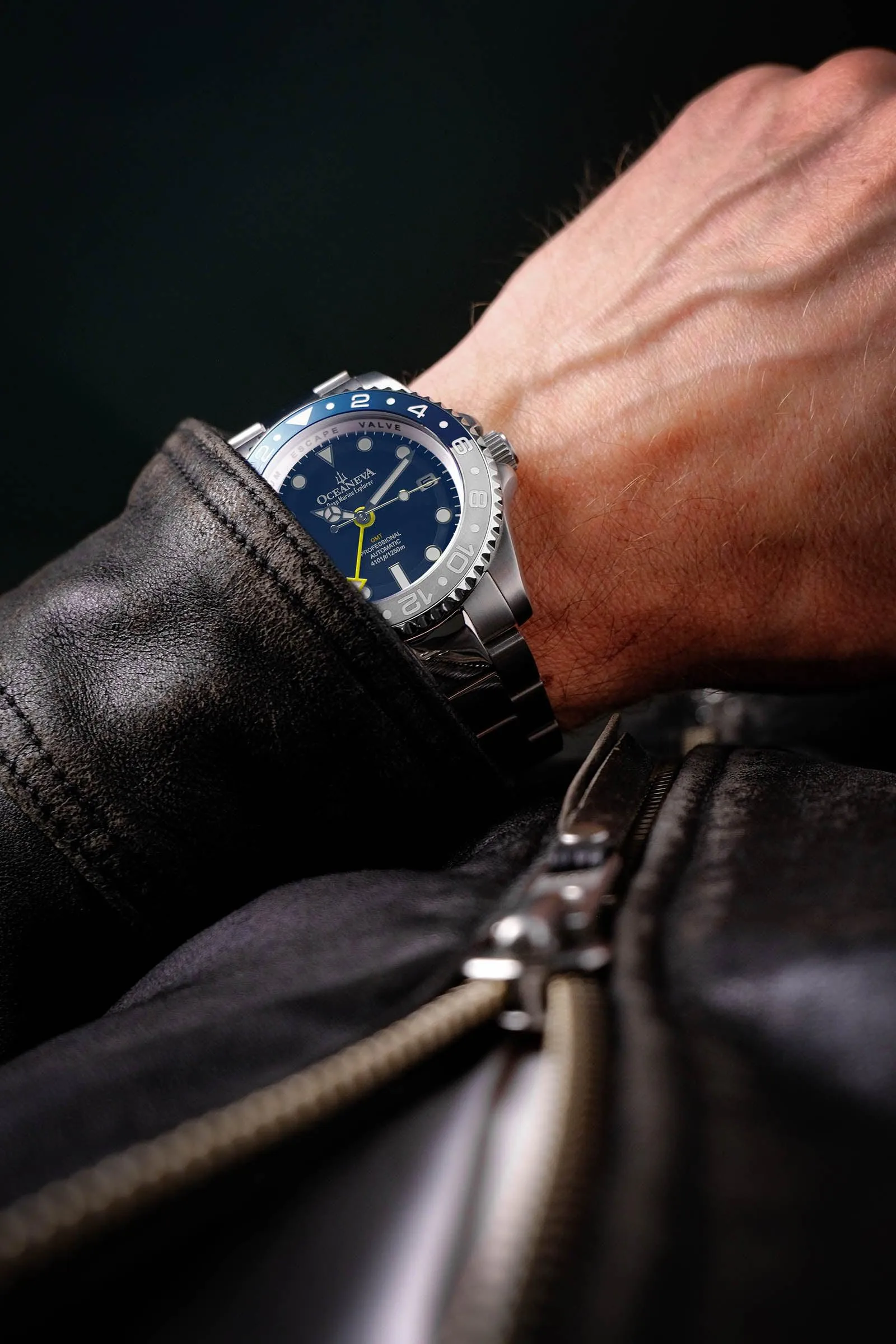 Oceaneva Automatic GMT Watch - Deep Marine Explorer Diver Watch