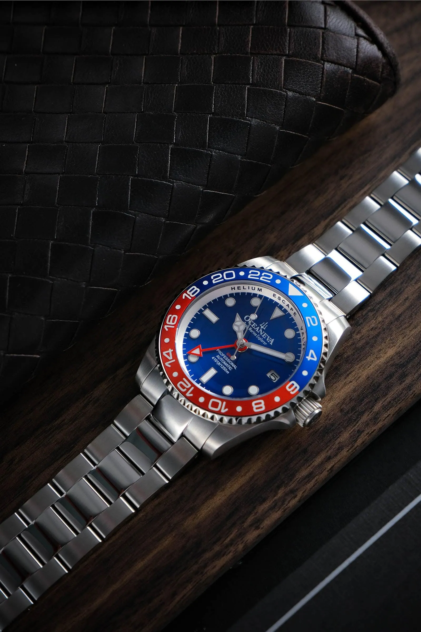 Oceaneva™ Deep Marine Explorer GMT Automatic 1250M Men's Watch
