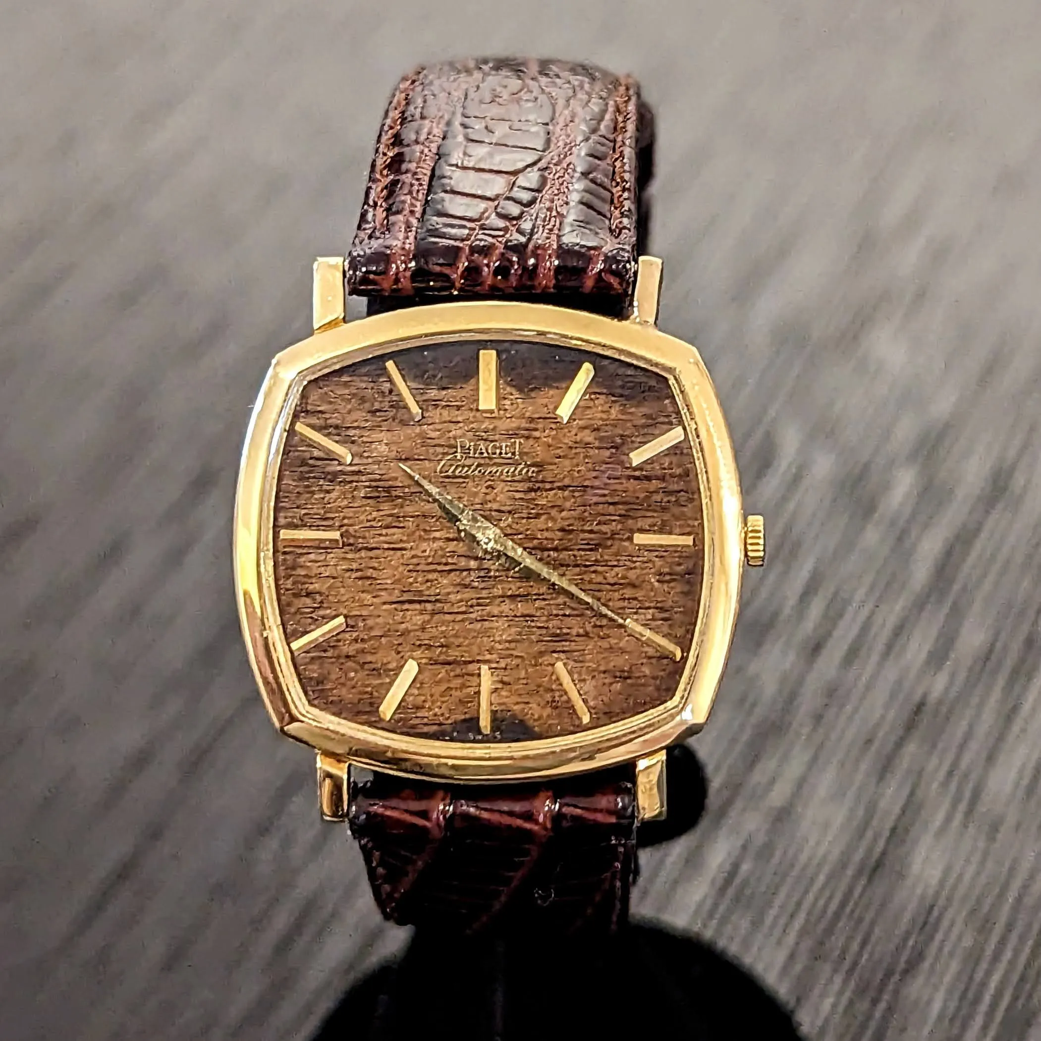 PIAGET Wristwatch 18K Gold ULTRA-THIN Movement Cal. 12P 6 ADJs 30 Jewels Wood Dial Watch