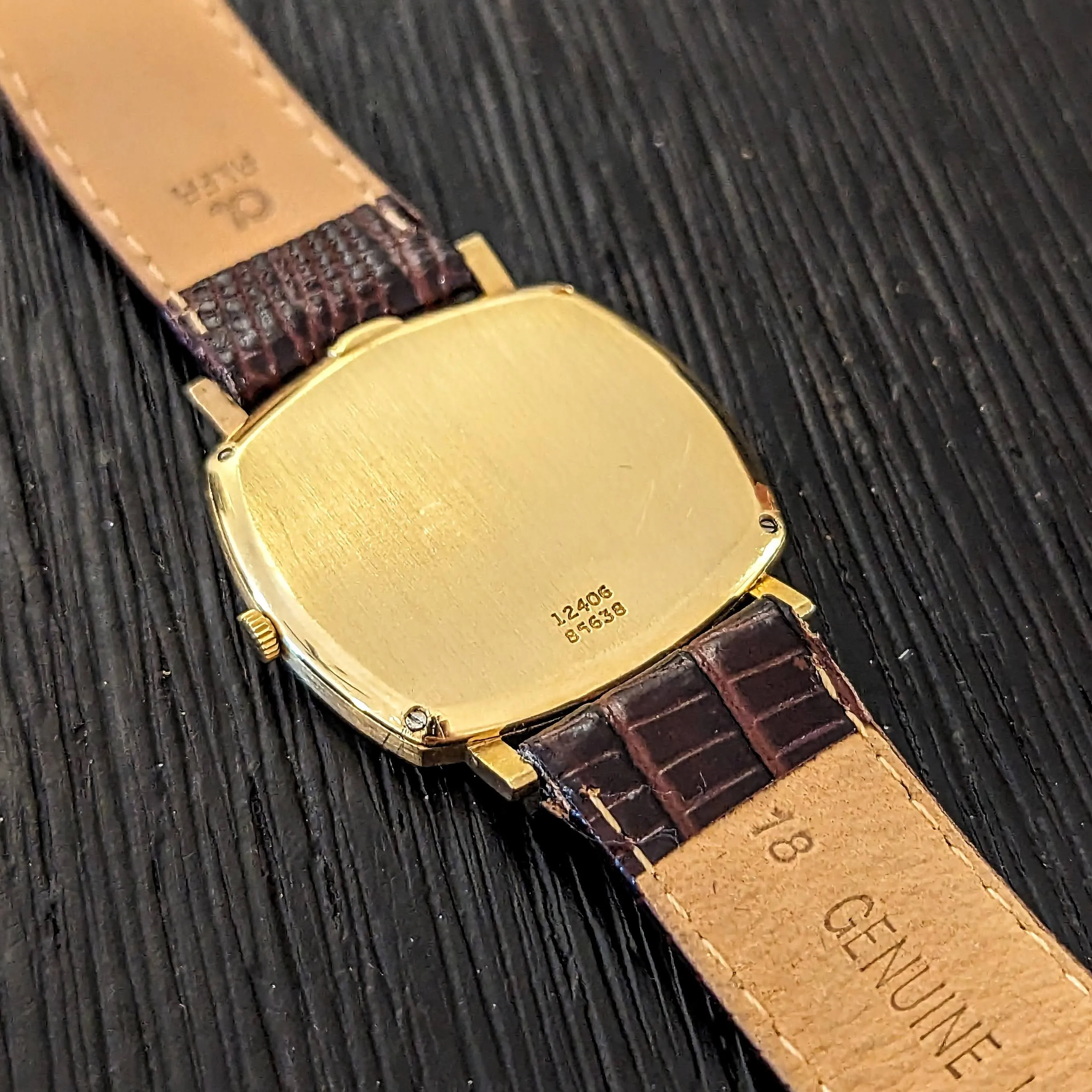 PIAGET Wristwatch 18K Gold ULTRA-THIN Movement Cal. 12P 6 ADJs 30 Jewels Wood Dial Watch