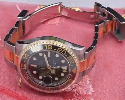 Sold!!! Rolex GMT-MASTER II 116713 Two Tone 18K Yellow Gold SS Ceramic Bezel Box Papers