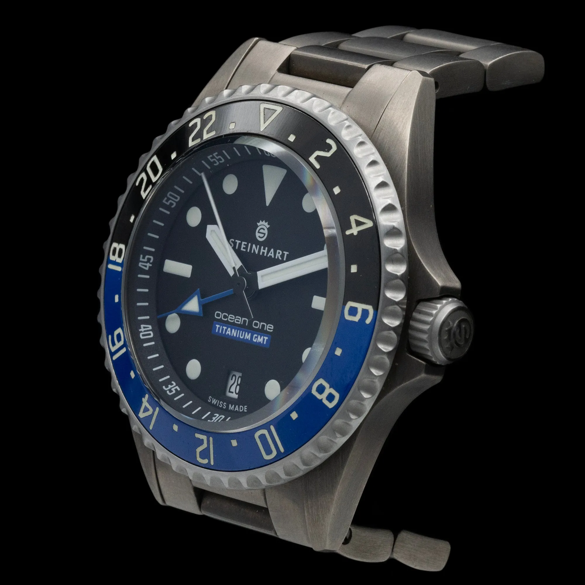 Steinhart - Ocean One Titanium 500 GMT Premium