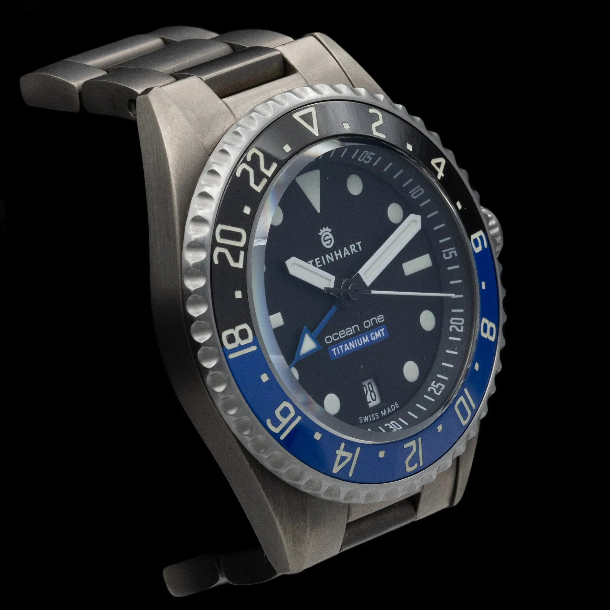 Steinhart - Ocean One Titanium 500 GMT Premium