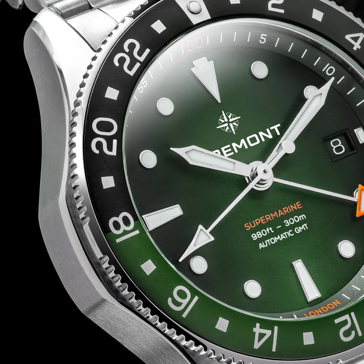 Supermarine 300M GMT, 'Tundra' Green