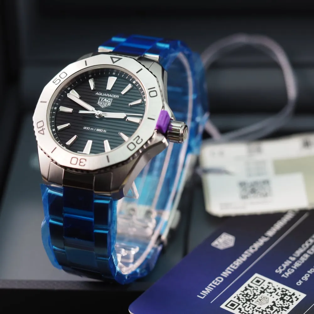 TAG Heuer Aquaracer Professional 200 (2023)