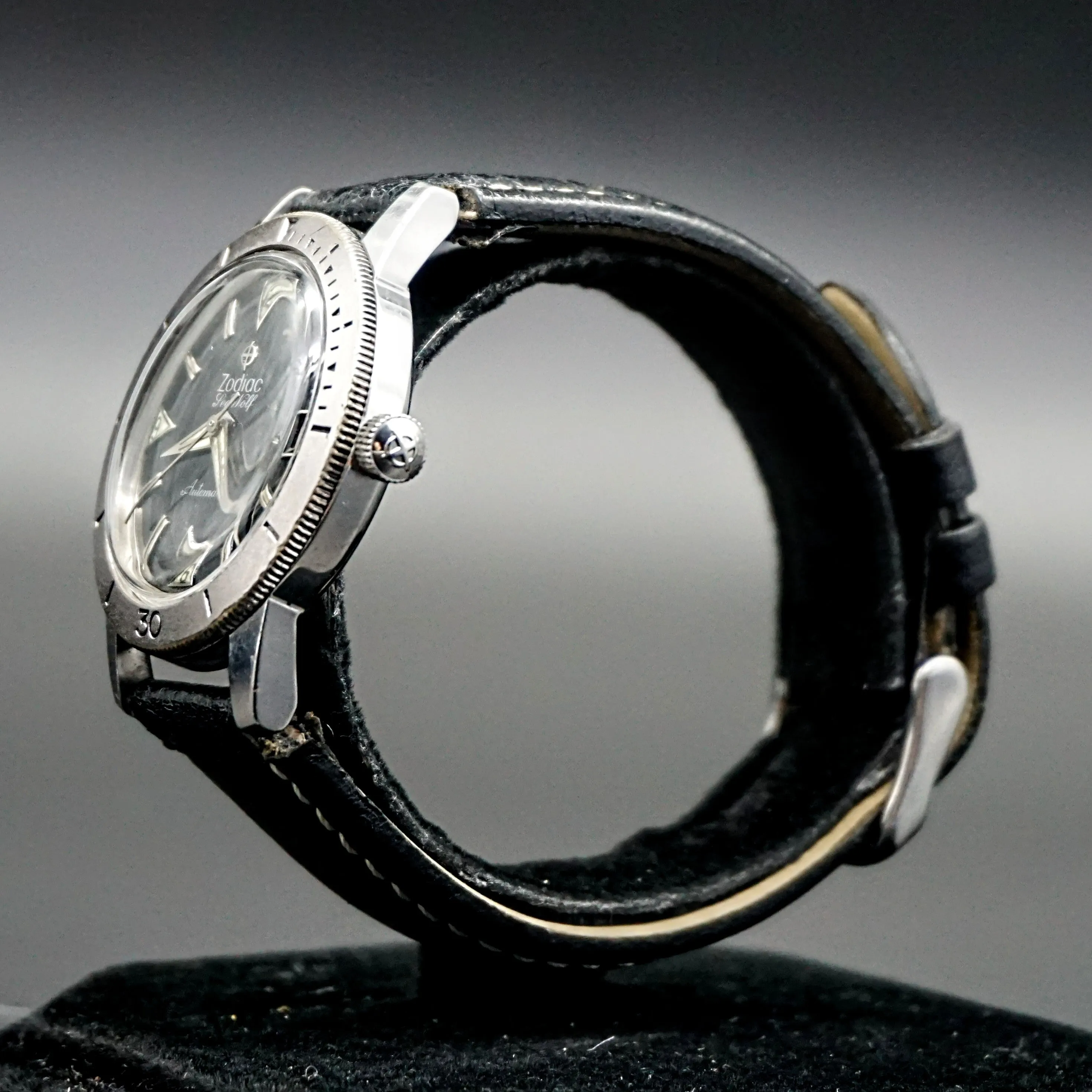 Vintage Zodiac Sea Wolf Automatic Dive Wristwatch Swiss Caliber 70/72 17J Watch