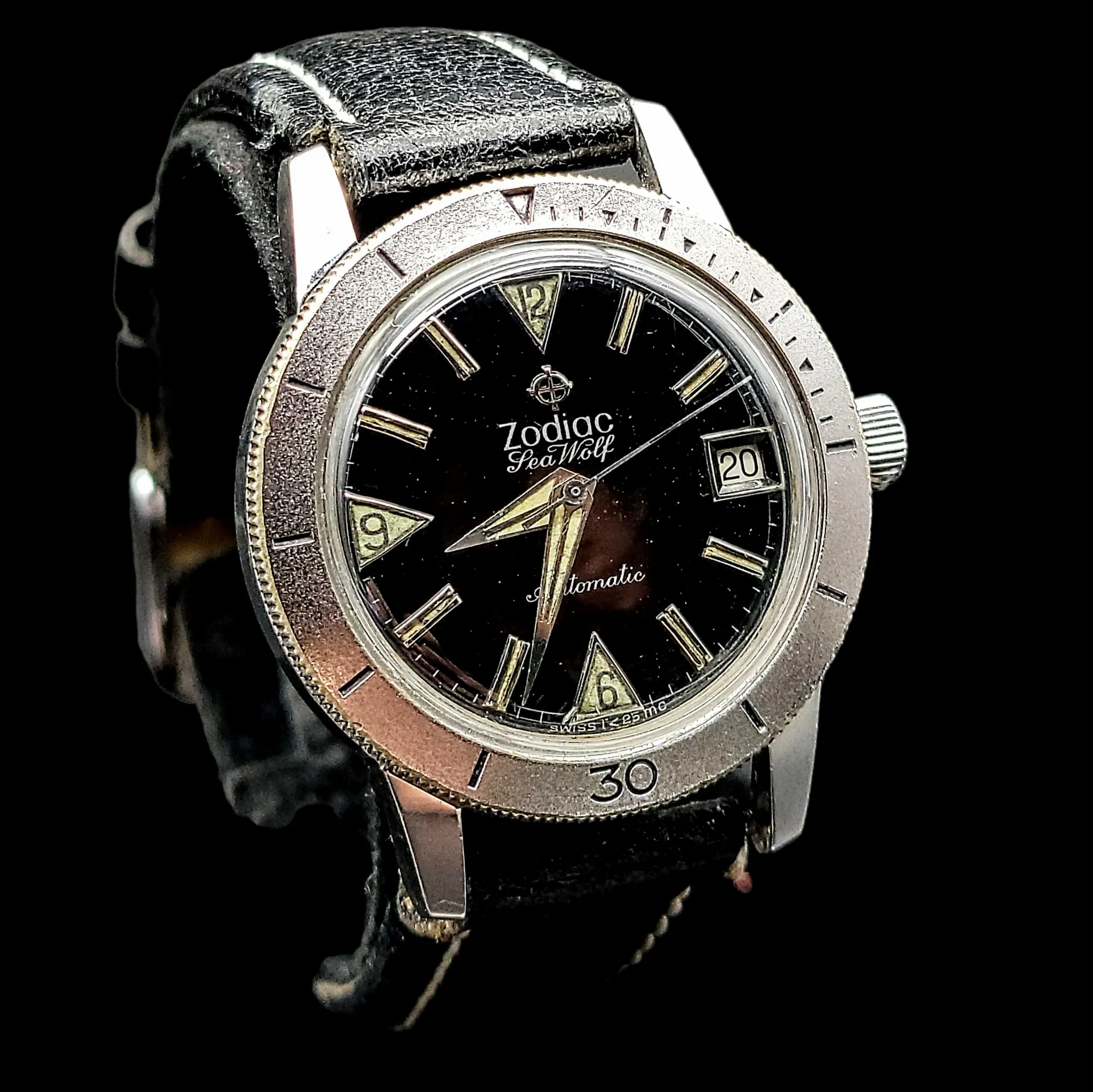 Vintage Zodiac Sea Wolf Automatic Dive Wristwatch Swiss Caliber 70/72 17J Watch