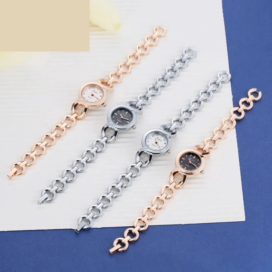 Women's Classic Fashion Gold Alloy Luxury Quartz Bracelet Watches