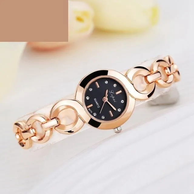 Women's Classic Fashion Gold Alloy Luxury Quartz Bracelet Watches